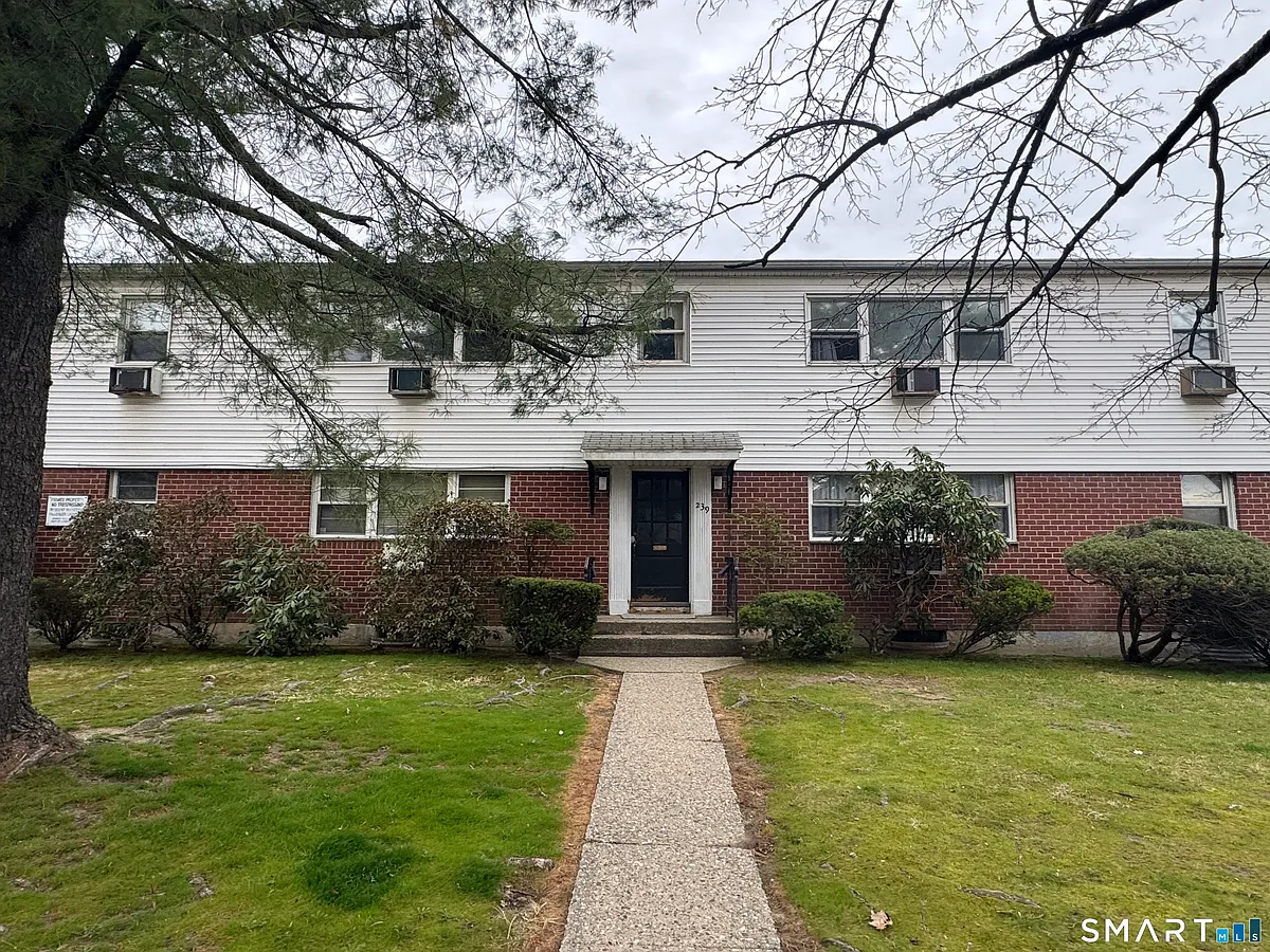 Building Photo - 239 Cherry Hill Dr #2A