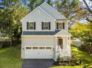 614 Oak Ave, Kennett Square, PA 19348