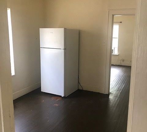 2nd image of 245 Herndon St APT A