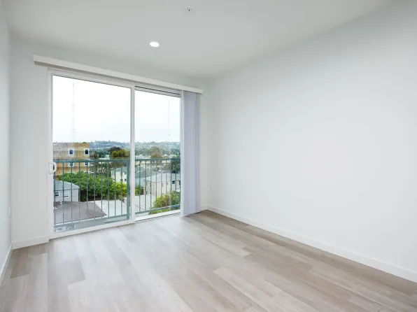 3533 Chesapeake Ave in Gateway