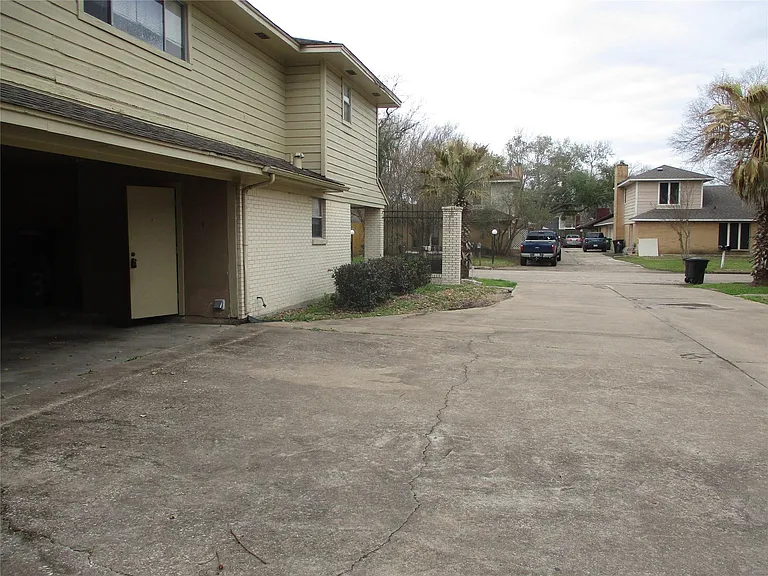 10834 Sugar Hill Dr #A — Photo 22