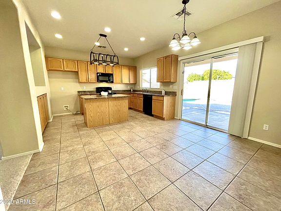 5th image of 14360 W Fairmount Ave