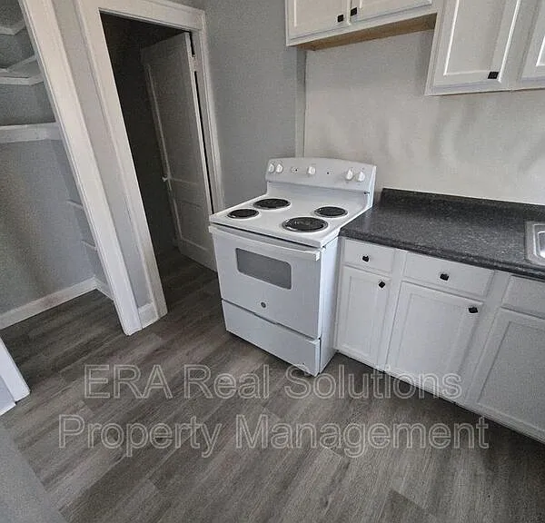 83 Lechner Ave — Photo 16
