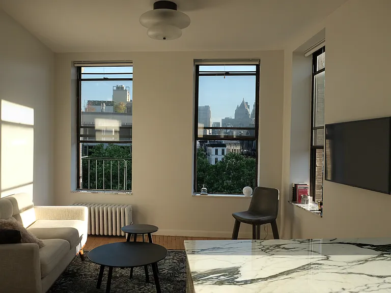 214 Mulberry St #6B — Photo 1