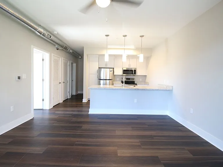 Main2525 — Photo 41