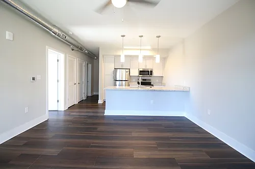 Floor plan 407