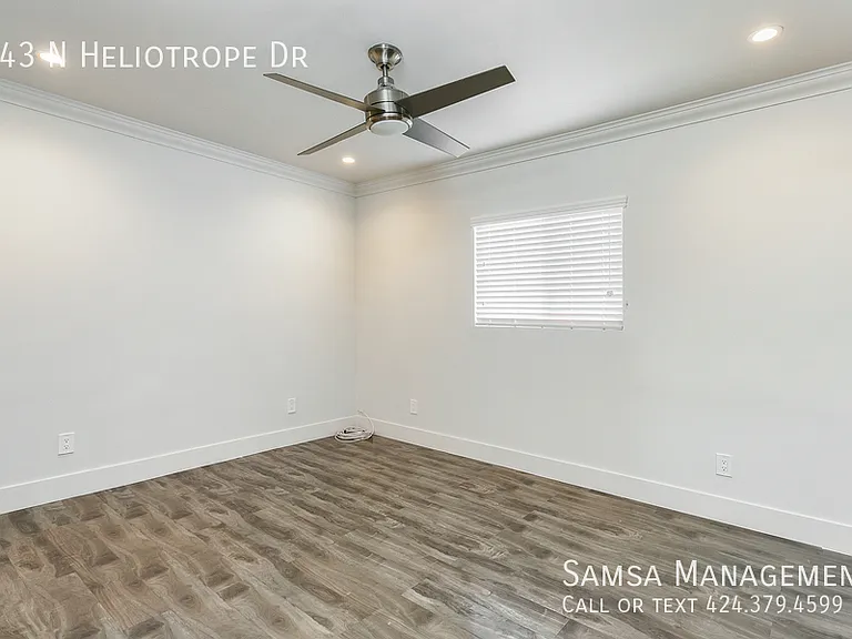 343 N Heliotrope Dr — Photo 8