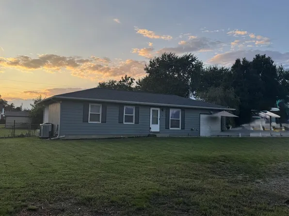 238 Beechwood St, Frankfort, OH 45628