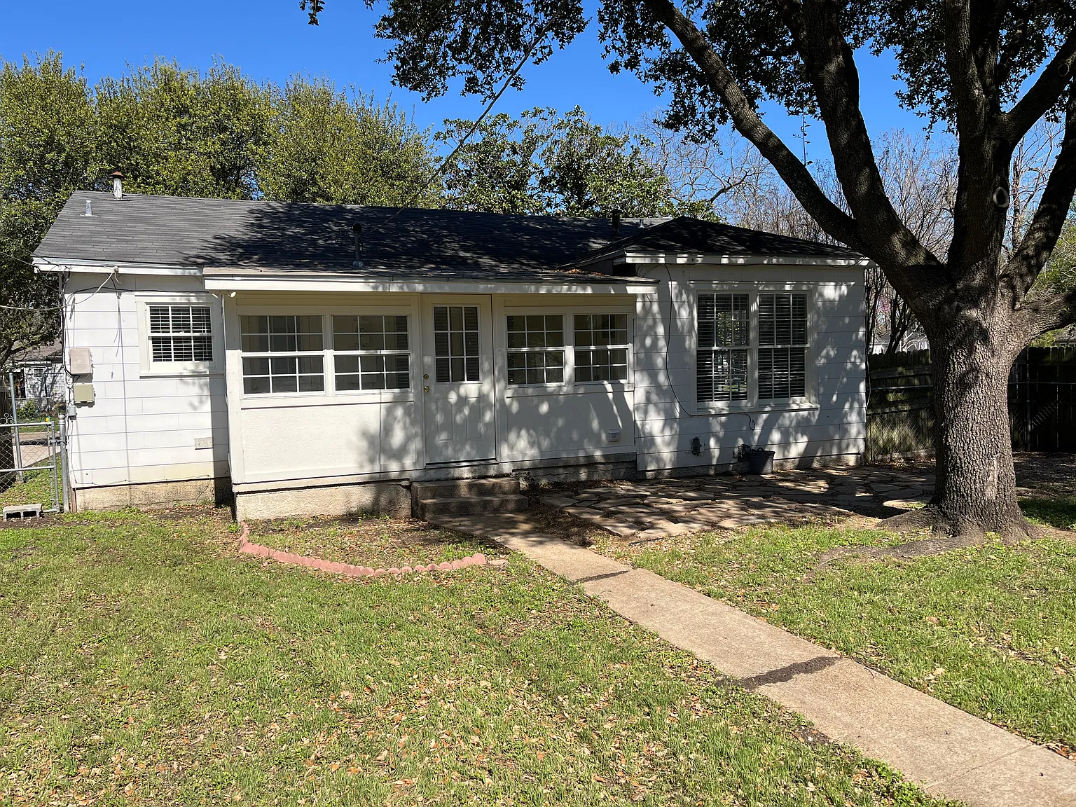 2 bed, 972 sqft, $1,400 — Photo 4