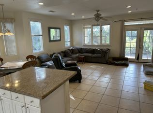 10915 Sunray Pl, La Mesa, CA 91941