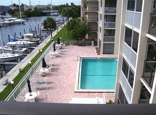 2nd image of 104 Paradise Harbour Blvd APT 402