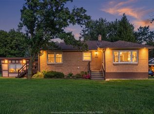 5505 Malden Rd, Windsor, ON N9E 3W1