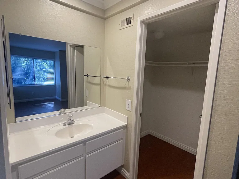 22881 Hilton Head Dr #255 — Photo 10