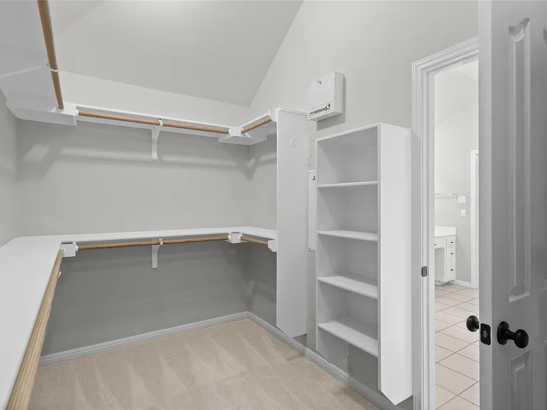 10700 Pointe View Dr — Photo 24
