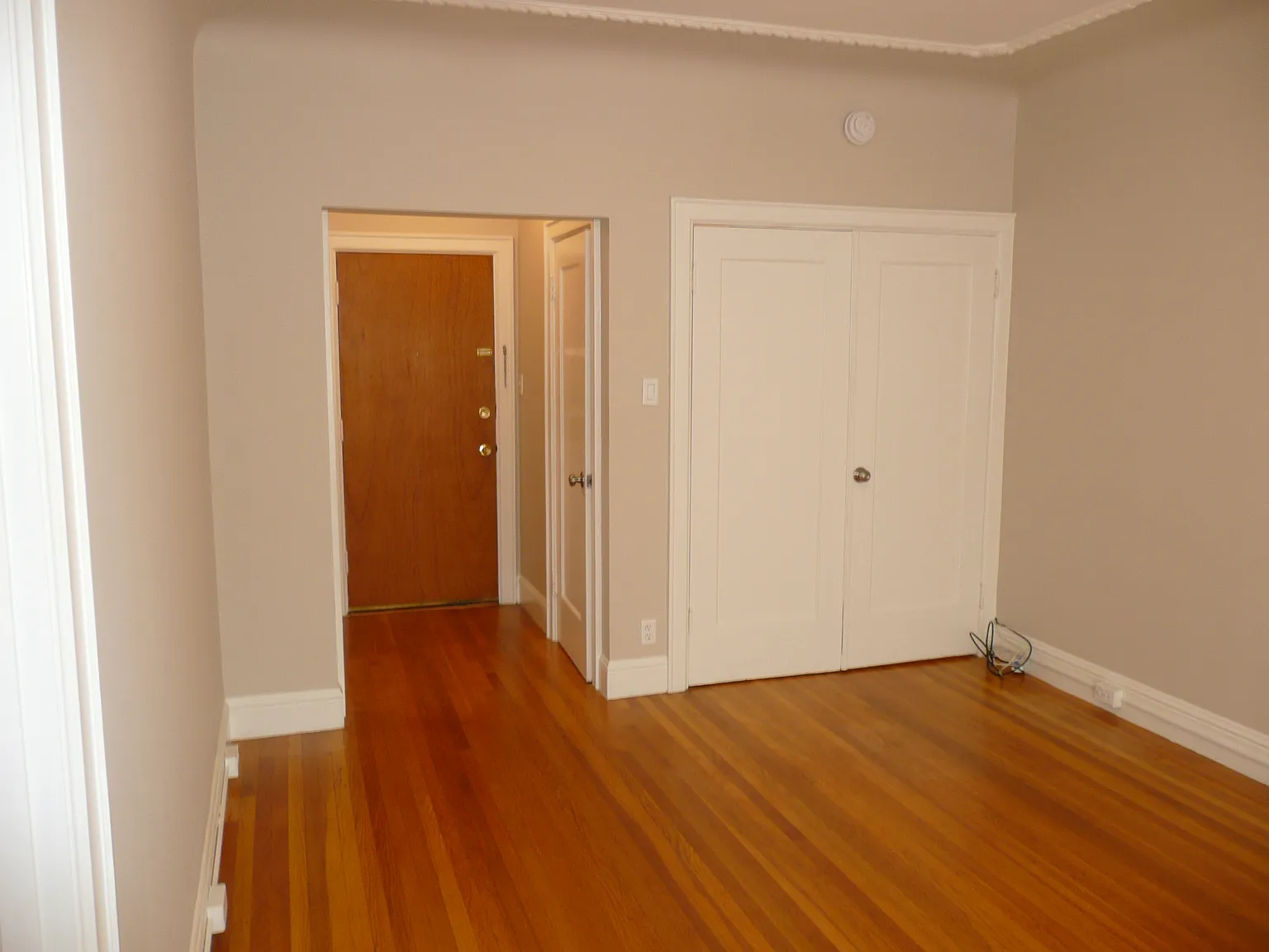 Studio, 475 sqft, $3,875 — Photo 4