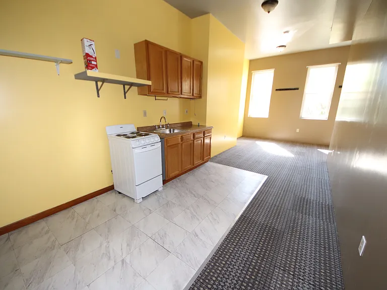 611 N Carrollton Ave #2 — Photo 2