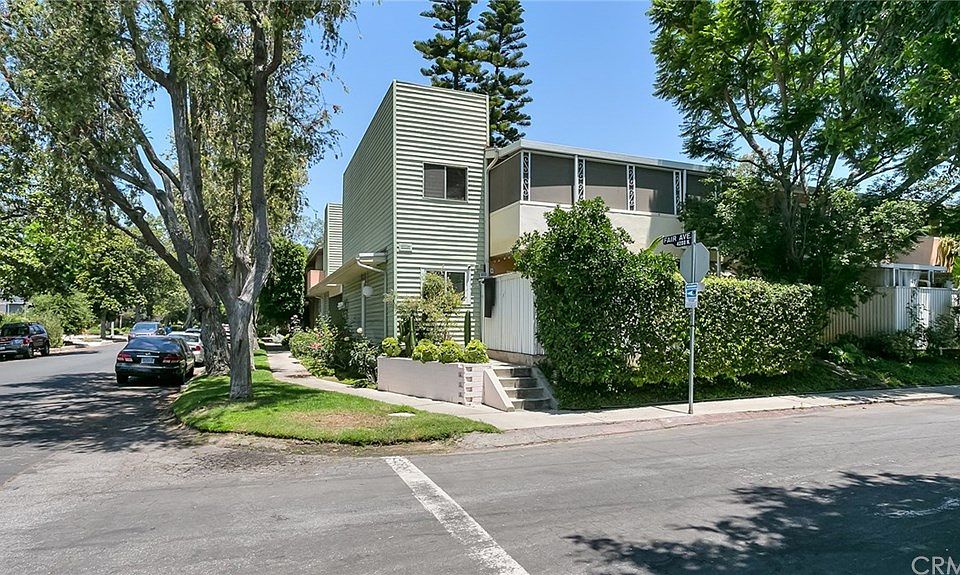 1st image of 4252 Fair Ave Unit 17