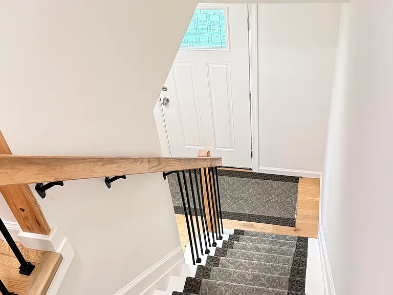 1613 Chadwick Cir #A — Photo 8