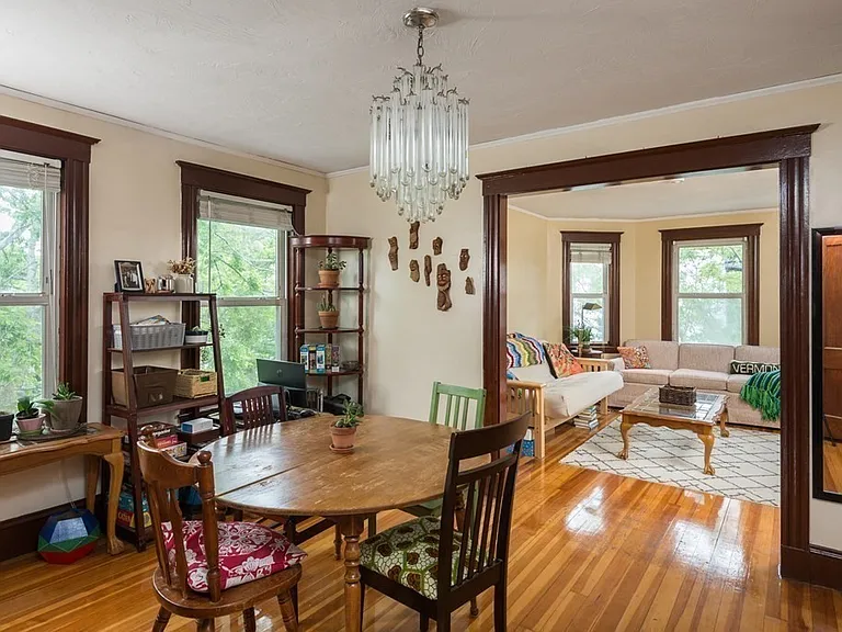 4114 Washington St #3 — Photo 22