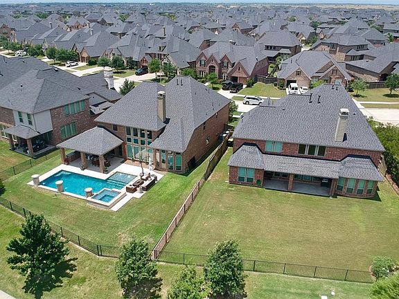 4th image of 27623 Liberty Heights Ln