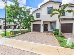 15987 SW 2nd Place, Pembroke Pines, FL 33027