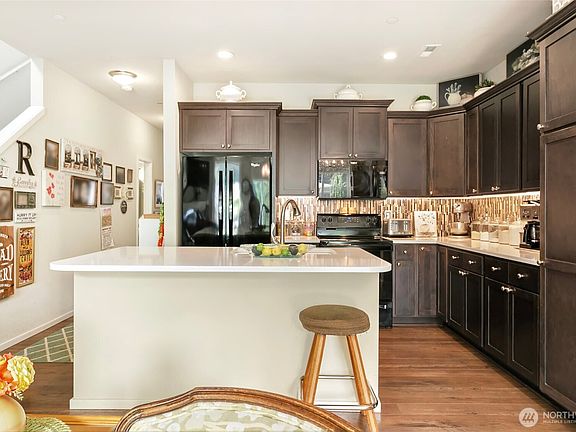 5th image of 21525 104th Street Ct E