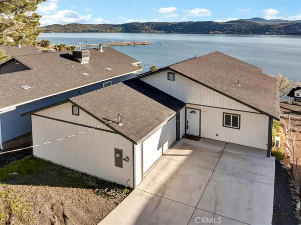 11911 Lakeshore Dr, Clearlake, CA 95422