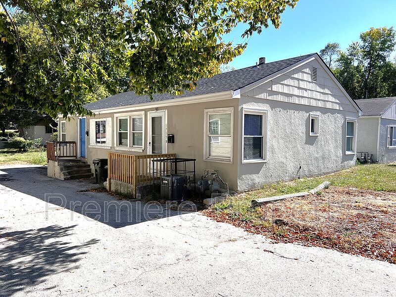 1st image of 1719 S Ash Ave #A