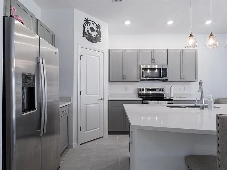 5953 Whetstone Ct — Photo 8