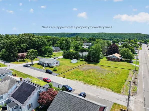 Lincoln St, Tamaqua, PA 18252