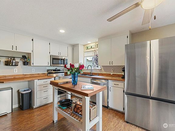 4th image of 16046 SE 86th Avenue