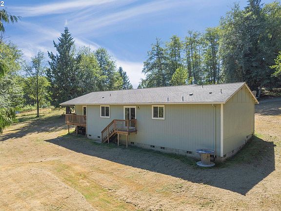 3rd image of 73946 Cedar Grove Dr