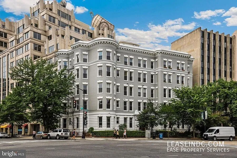 1300 Massachusetts Ave NW #207