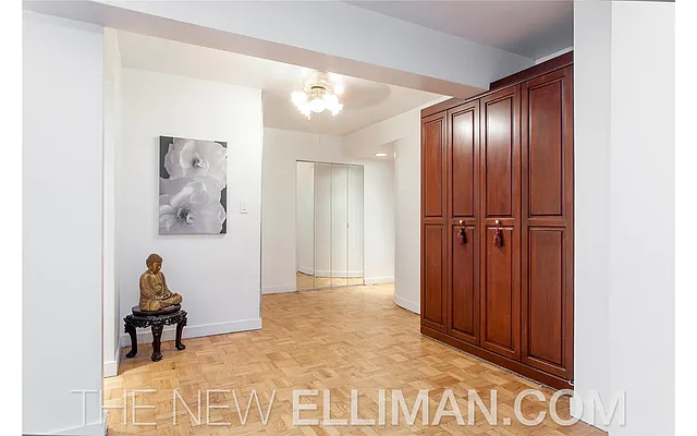 Sold by Douglas Elliman | media 17