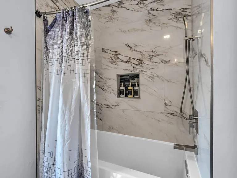 408 S Mitchell Ave — Photo 15