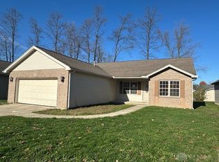 488 John Chambers Dr, Wilmington, OH 45177