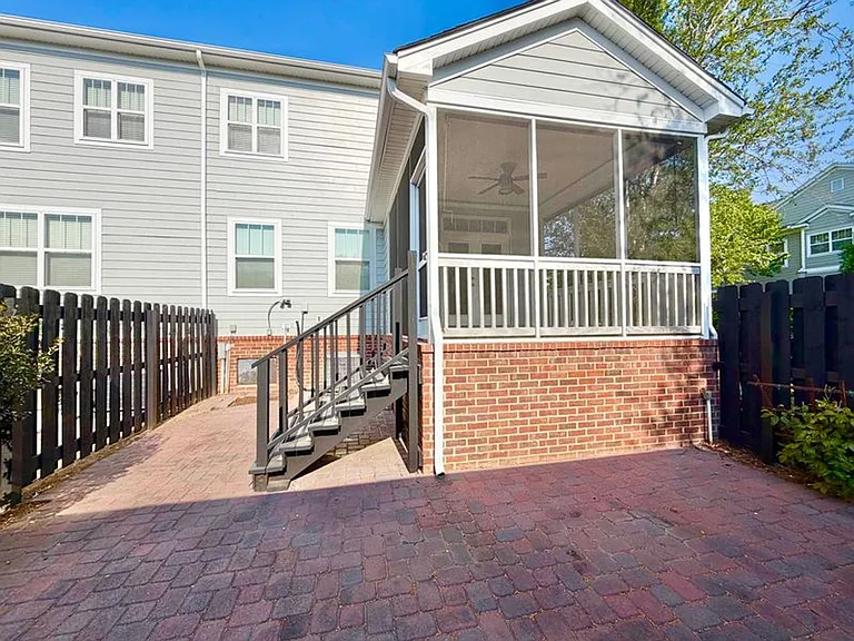 228 Village Grn — Photo 25