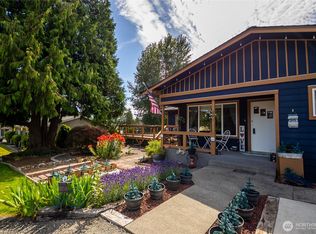 241 9th Street, Blaine, WA 98230
