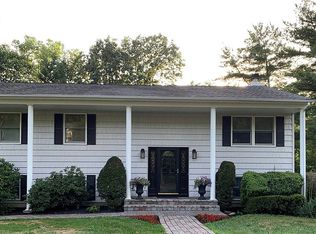 64 Minuteman Cir, Orangeburg, NY 10962