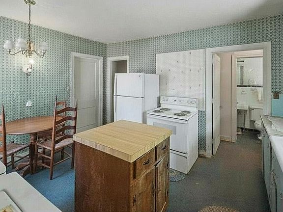12th image of 379 Old Rock Rd