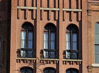 24 1/2 N Sandusky St APT 1, Delaware, OH 43015