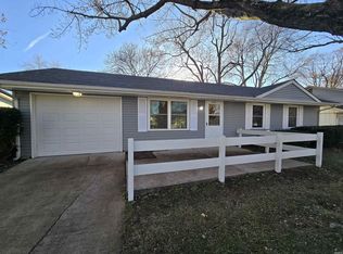 2209 W Concord Rd, Muncie, IN 47304