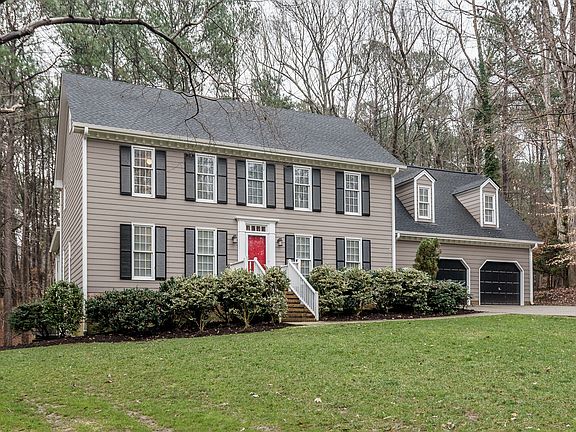 2nd image of 10116 Peridot Ln