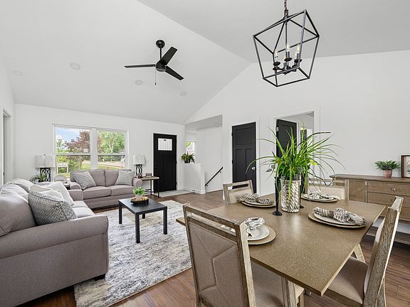 4th image of 813 Williams Way
