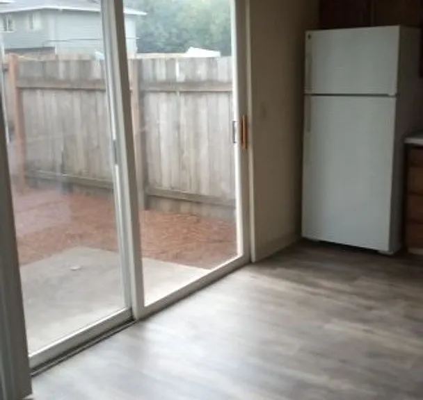 Cherry Hill Townhomes — Photo 4
