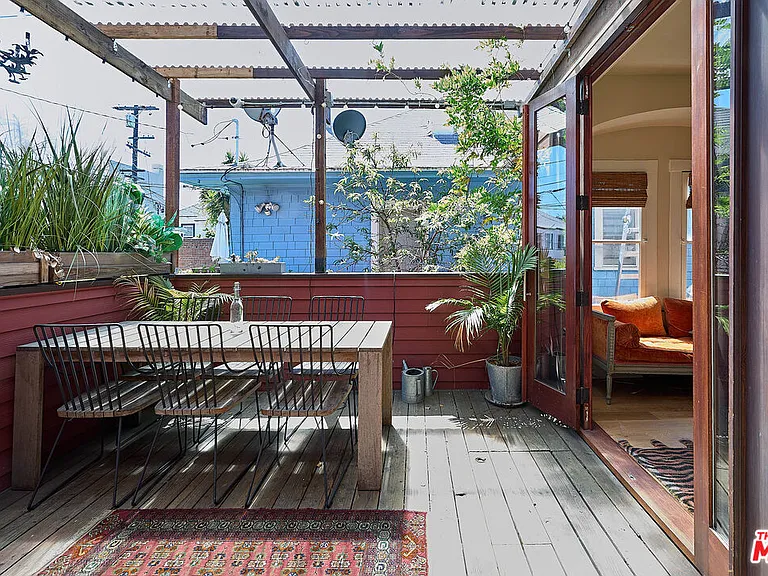 34 Park Ave — Photo 20
