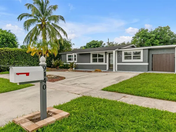 9440 SW 51st Ct, Cooper City, FL 33328