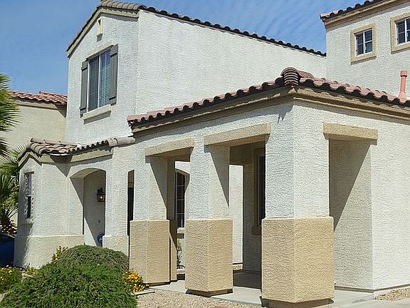 4th image of 1252 Oak Village Ave