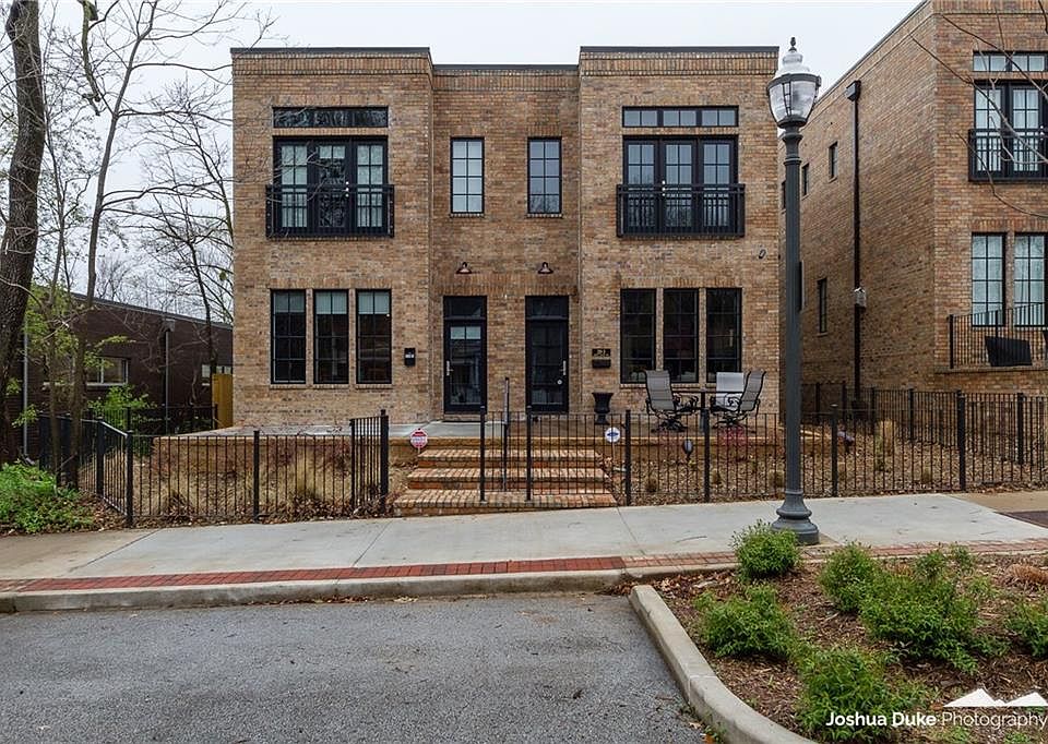 1st image of 219 N Block Ave Unit A