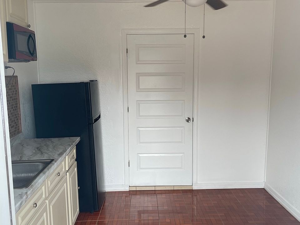 1st image of 6905 N Hale Ave #E